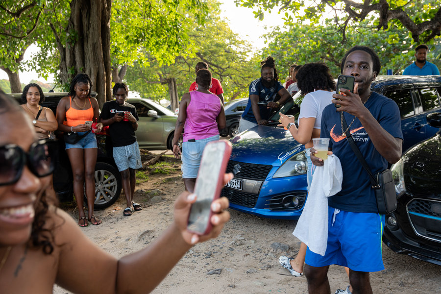 Swift club X Fielder Club — July 2025